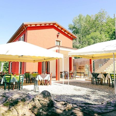 Agriturismo La Vecchia Cascina Filattiera Buitenkant foto